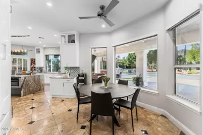 9030 N 48th Place, Paradise Valley, AZ 85253 - Photo 9