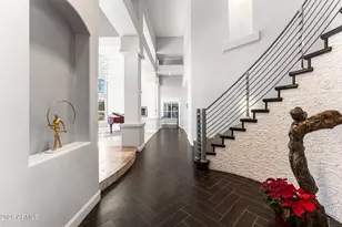 9030 N 48th Pl, Paradise Valley, AZ 85253 - Photo 19