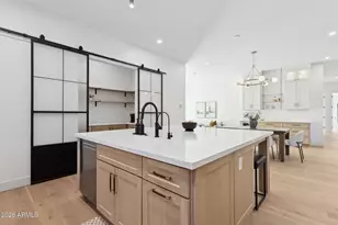 5335 E Kelton Ln, Scottsdale, AZ 85254 - Photo 15