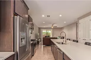 1953 W Yellowbird Ln, Phoenix, AZ 85085 - Photo 9