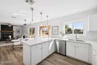 1383 E Washington Avenue, Gilbert, AZ 85234 - Photo 17