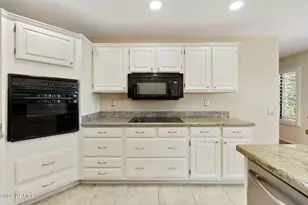 13826 W Casa Linda Dr, Sun City West, AZ 85375 - Photo 33