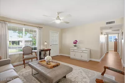 4939 E Lake Point Court, Phoenix, AZ 85044 - Photo 13