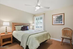 4939 E Lake Point Ct, Phoenix, AZ 85044 - Photo 23