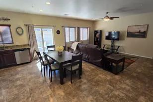 8789 W Pershing Ave, Peoria, AZ 85381 - Photo 9