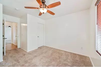 7809 S 20th Lane, Phoenix, AZ 85041 - Photo 27