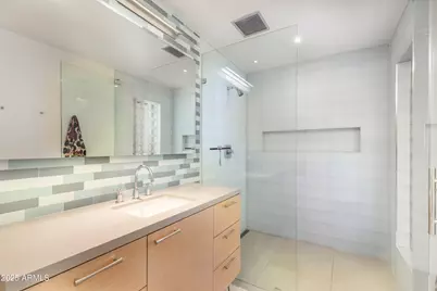 4222 E McDonald Drive, Paradise Valley, AZ 85253 - Photo 13