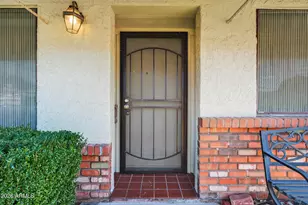 10101 N 97th Dr, Peoria, AZ 85345 - Photo 3