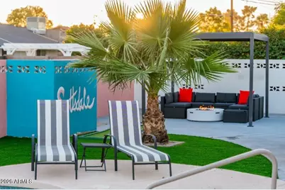 8331 E Meadowbrook Avenue, Scottsdale, AZ 85251 - Photo 3