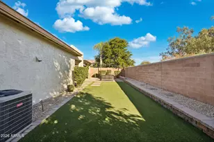 2246 E San Carlos Pl, Chandler, AZ 85249 - Photo 43