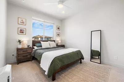 21927 N 31st Place, Phoenix, AZ 85050 - Photo 15