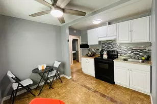 3720 W Mauna Loa Ln, Phoenix, AZ 85053 - Photo 9