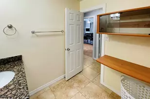 3720 W Mauna Loa Ln, Phoenix, AZ 85053 - Photo 13