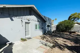 3720 W Mauna Loa Ln, Phoenix, AZ 85053 - Photo 3