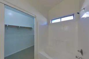 2601 S 79th Dr, Phoenix, AZ 85043 - Photo 9