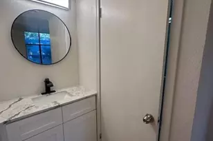 1101 E Bethany Home Rd, Phoenix, AZ 85014 - Photo 15