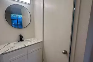 1101 E Bethany Home Rd, Phoenix, AZ 85014 - Photo 15