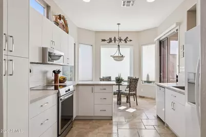 7217 E Canyon Wren Drive, Gold Canyon, AZ 85118 - Photo 9