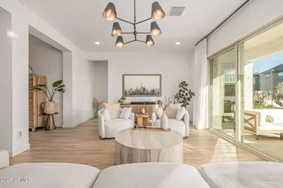 8743 W Wagon Wheel Drive, Glendale, AZ 85305 - Photo 7