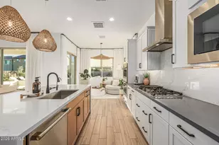 8743 W Wagon Wheel Dr, Glendale, AZ 85305 - Photo 13