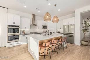 8743 W Wagon Wheel Dr, Glendale, AZ 85305 - Photo 11