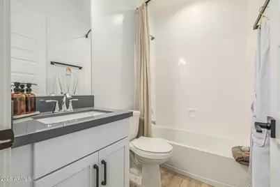 8743 W Wagon Wheel Drive, Glendale, AZ 85305 - Photo 29