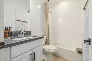 8743 W Wagon Wheel Dr, Glendale, AZ 85305 - Photo 29