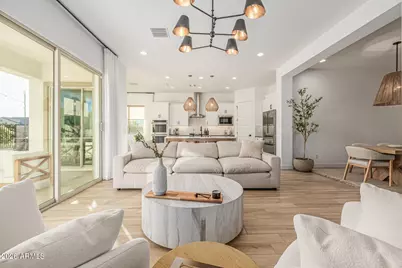 8743 W Wagon Wheel Drive, Glendale, AZ 85305 - Photo 5