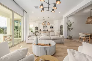 8743 W Wagon Wheel Dr, Glendale, AZ 85305 - Photo 5