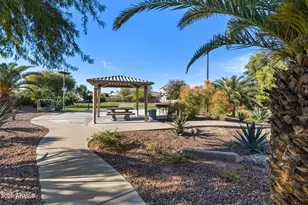 2650 E Hartford Ave, Phoenix, AZ 85032 - Photo 37