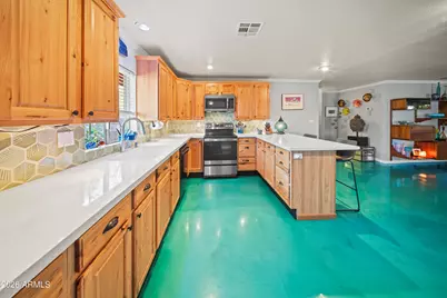 1229 E Yucca Street, Phoenix, AZ 85020 - Photo 3