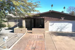 7605 N 46th Ave, Glendale, AZ 85301 - Photo 1