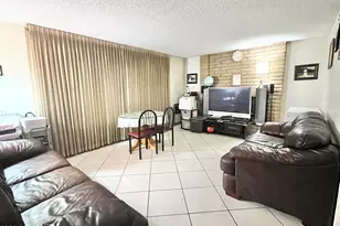 7605 N 46th Ave, Glendale, AZ 85301 - Photo 9