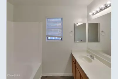 11445 W Cambridge Avenue, Avondale, AZ 85392 - Photo 9