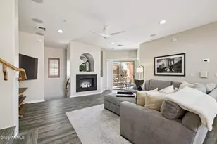 3935 E Rough Rider Rd, Phoenix, AZ 85050 - Photo 9