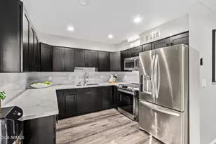 950 N 97th St, Mesa, AZ 85207 - Photo 9