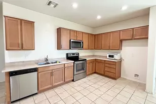 6237 W Orchid Ln, Glendale, AZ 85302 - Photo 17