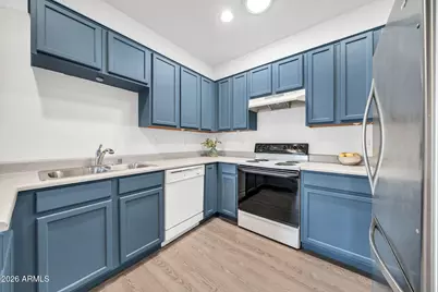 8800 N 107th Avenue #52, Peoria, AZ 85345 - Photo 1