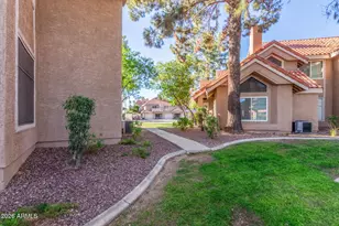 1633 E Lakeside Dr, Gilbert, AZ 85234 - Photo 21
