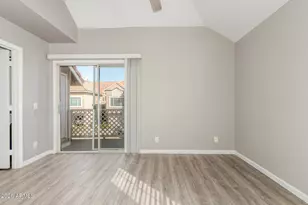 1633 E Lakeside Dr, Gilbert, AZ 85234 - Photo 13
