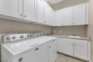 6919 E Russell St, Mesa, AZ 85207 - Photo 25