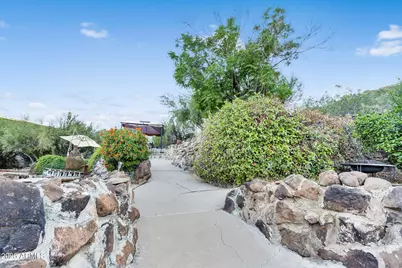 14402 N Coral Gables Drive, Phoenix, AZ 85023 - Photo 23