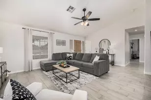 2284 E Stottler Dr, Gilbert, AZ 85296 - Photo 9