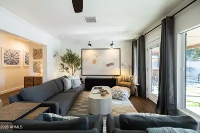 99 W Holly Street, Phoenix, AZ 85003 - Photo 21