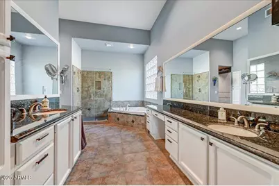 8526 E Hackamore Drive, Scottsdale, AZ 85255 - Photo 17