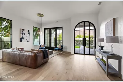 4901 E Lafayette Boulevard, Phoenix, AZ 85018 - Photo 13