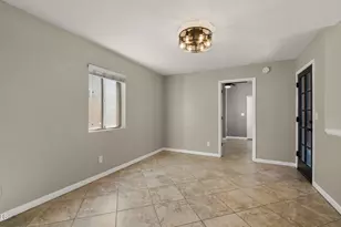 4043 E Mountain Vista Dr, Phoenix, AZ 85048 - Photo 11