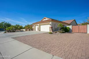 26702 N 97th Ln, Peoria, AZ 85383 - Photo 3