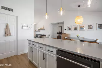 6914 W Sunnyside Drive, Peoria, AZ 85345 - Photo 21