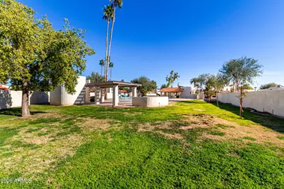 942 E Laguna Drive, Tempe, AZ 85282 - Photo 33